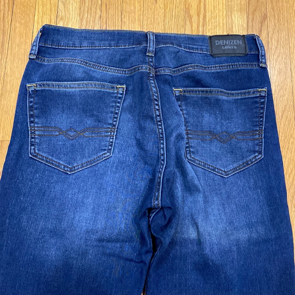 Denizen Levi’s jeans